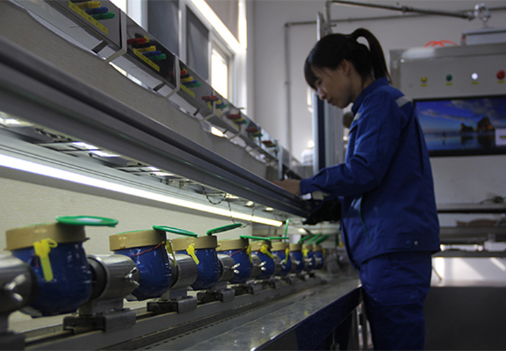 “三敢三比”——水表計量檢定中心：發(fā)揚工匠精神 爭做最美計量人