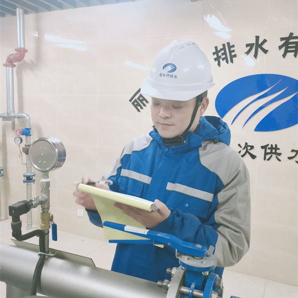 先進集體與個人系列報道--葉斌