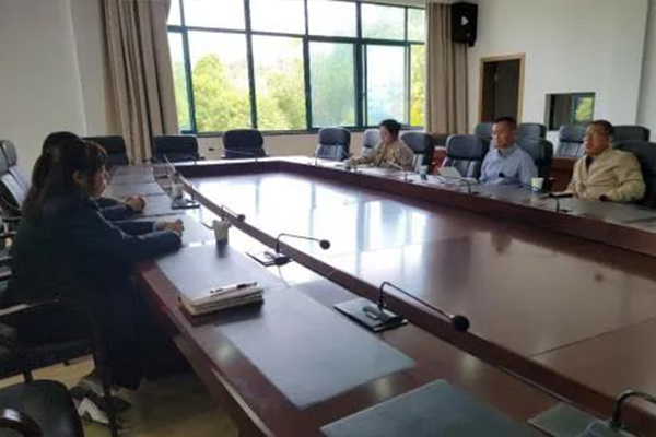 水閣水廠(chǎng)組織召開(kāi)關(guān)于緊水灘水庫(kù)下調(diào)水位需關(guān)注事項(xiàng)交流會(huì)