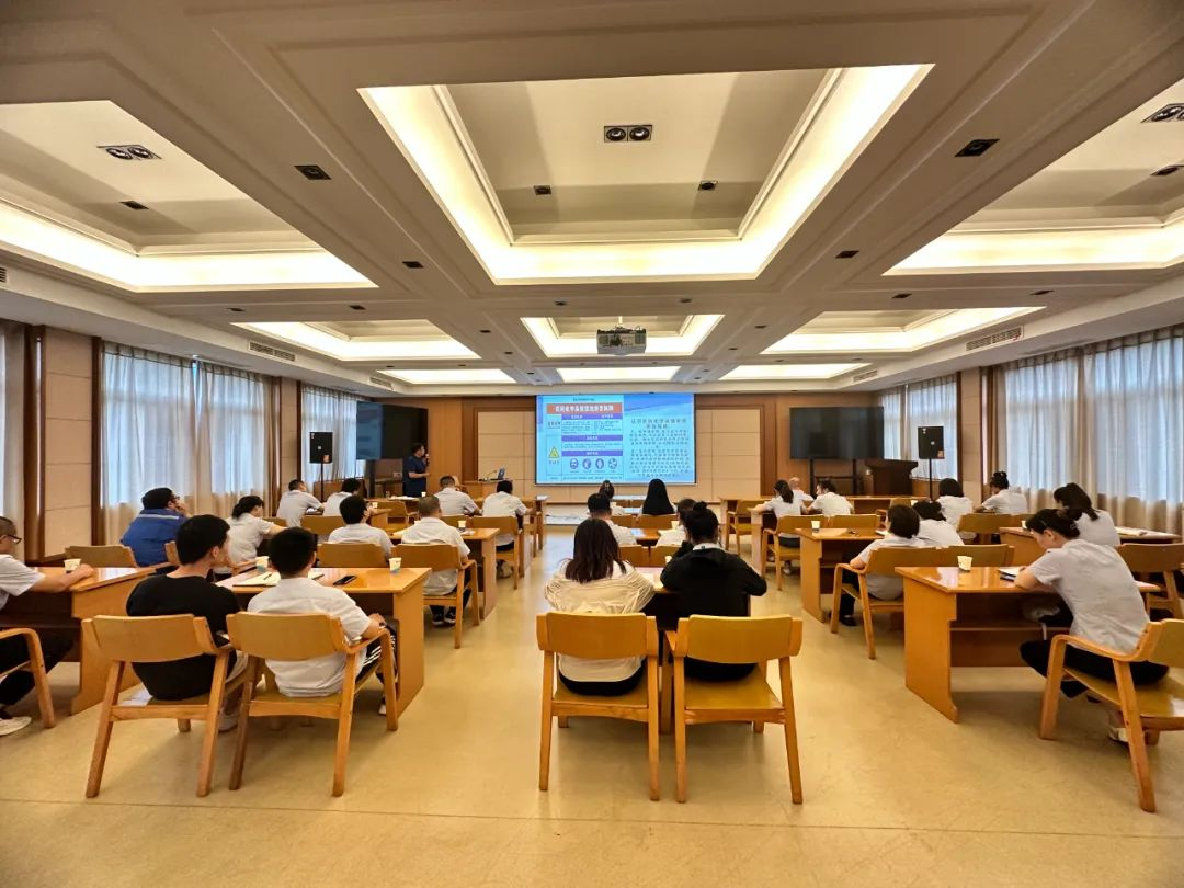 公司開展職業(yè)健康培訓(xùn)