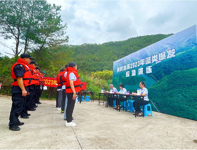 新風(fēng)采 新征程 新未來 --先進(jìn)集體與個(gè)人系列報(bào)道（一）
