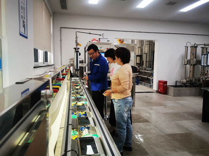 水表計(jì)量檢定中心通過計(jì)量標(biāo)準(zhǔn)復(fù)審考核并獲取行政許可核準(zhǔn)